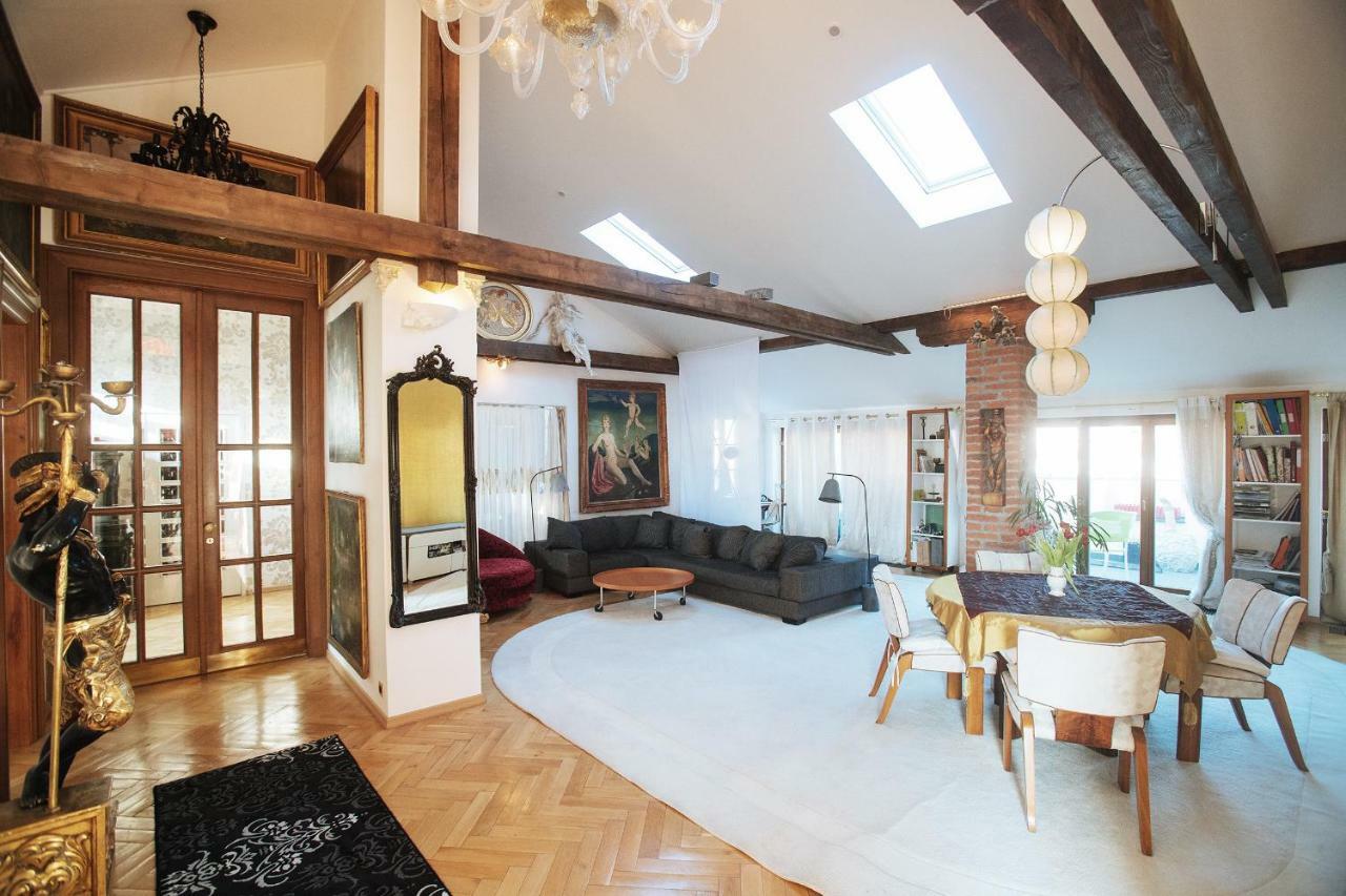 Unique Luxury Loft With Terrace In Old Town Apartman Prága Kültér fotó