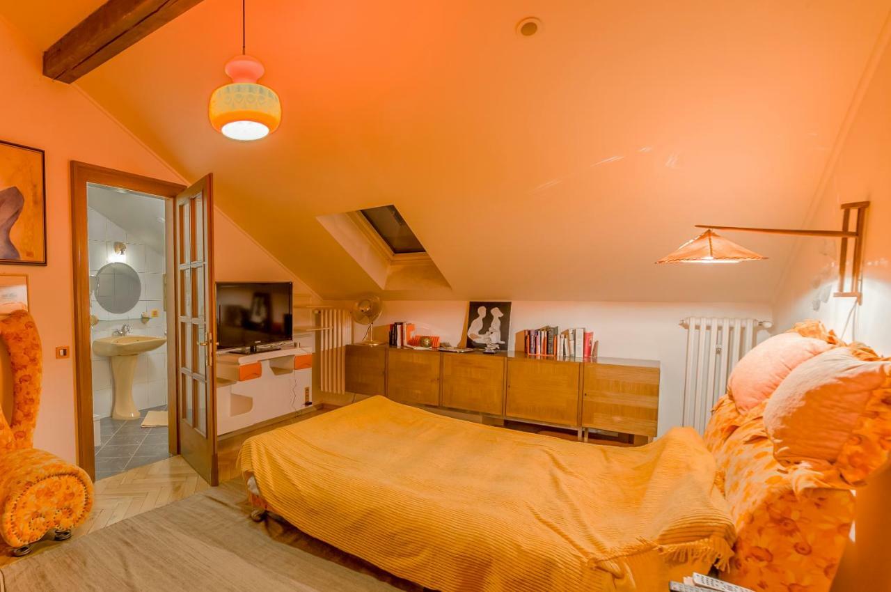 Unique Luxury Loft With Terrace In Old Town Apartman Prága Kültér fotó